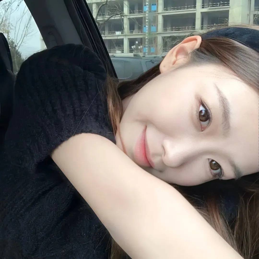 网络时代的虚拟偶像《雀斑公主》高清蓝光：社恐少女在元宇宙化身绝美歌姬，绝美视听盛宴