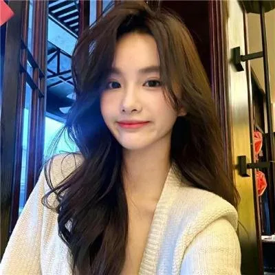 萝莉与太妹的友谊《下妻物语》深田恭子土屋太凤：穿洛丽塔的乖乖女与骑重机车的暴走族爆笑青春